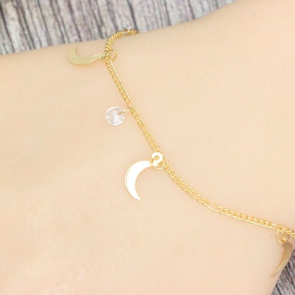 "Trendy Handmade Bracelet – A Stylish Gift for Women & Girls, MAR092103 - Picture 6 of 10